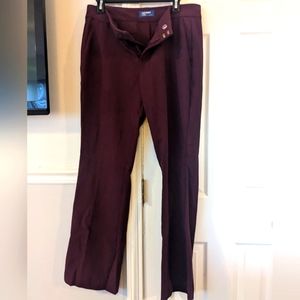 Old Navy Harper burgundy midrise dress pants, size 12.